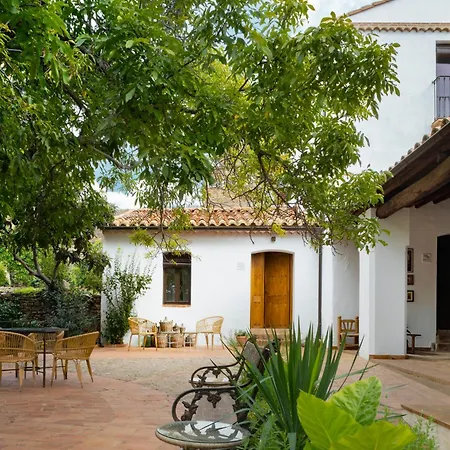 Apartamento Turisticos El Patio Del Nogal Guadalupe (Extremadura)