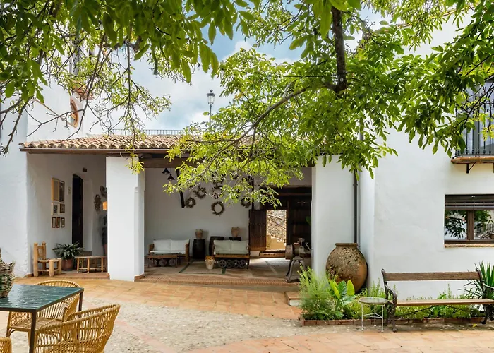 Turisticos El Patio Del Nogal * Guadalupe (Extremadura)