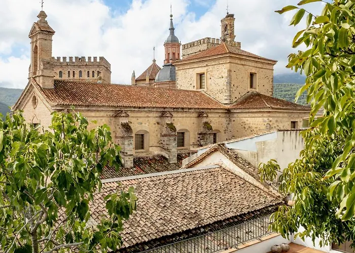 Turisticos El Patio Del Nogal Guadalupe (Extremadura)