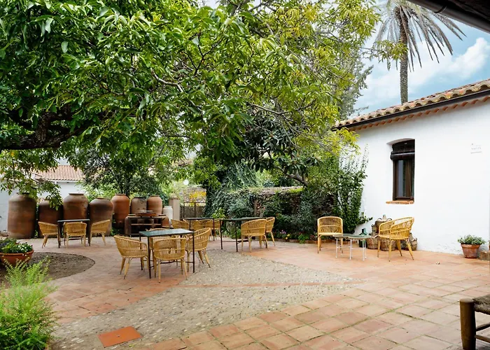 Turisticos El Patio Del Nogal *